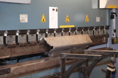 Bending machine